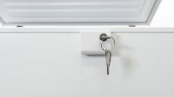 MRAZNIČKA PULTOVÁ RFC215D (14/20)