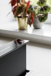 Odsavač výsuvný z pracovní desky MOONDRAFT 90 Black CDB9001CC (16/22)