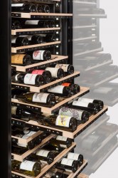 VINOTÉKA ECELLAR185 (7/17)